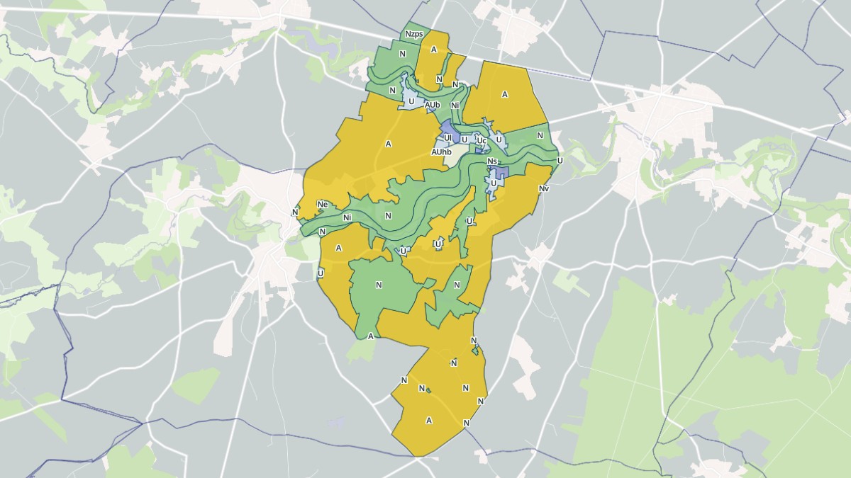 Aperçu cartographique de Chiré-en-Montreuil, centré sur la commune
