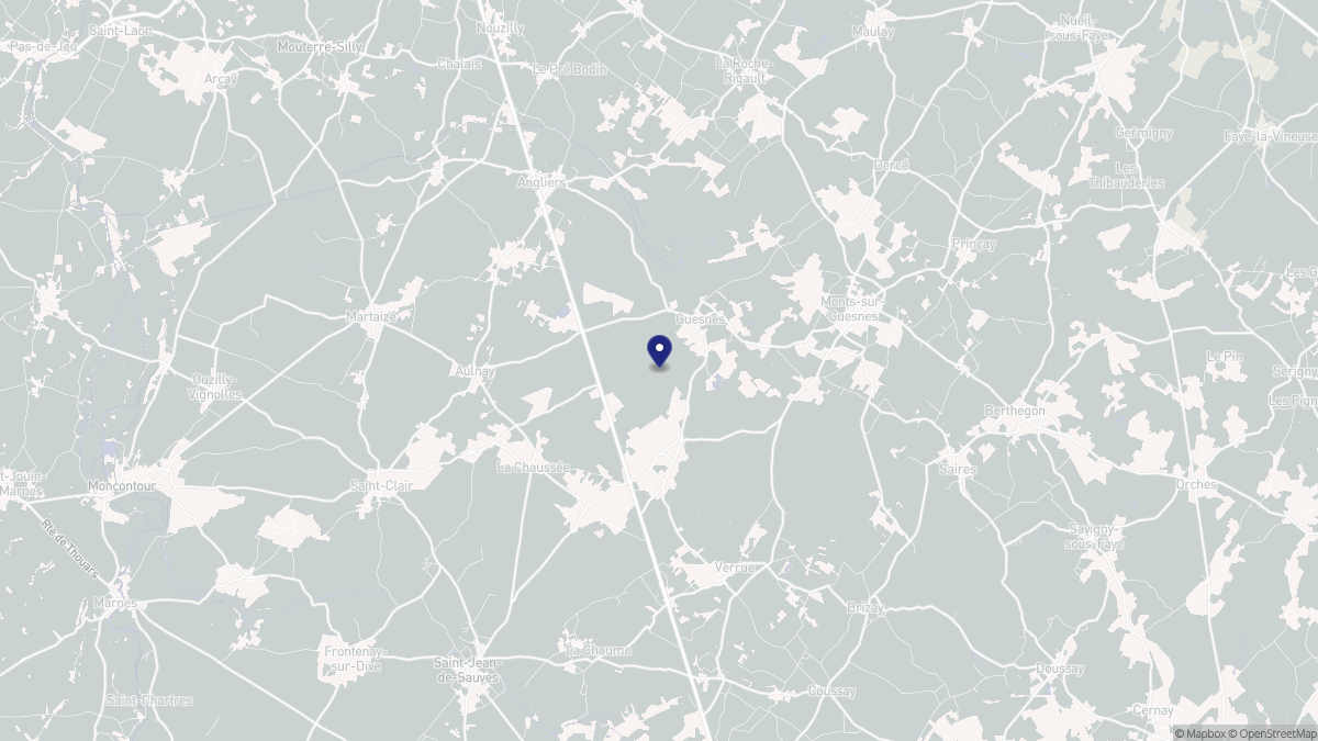 Aperçu cartographique de Guesnes, centré sur la commune