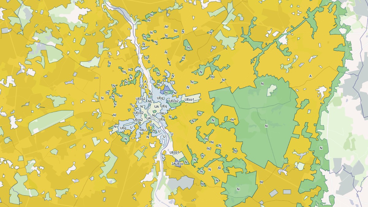 Aperçu cartographique de Montmorillon, centré sur la commune