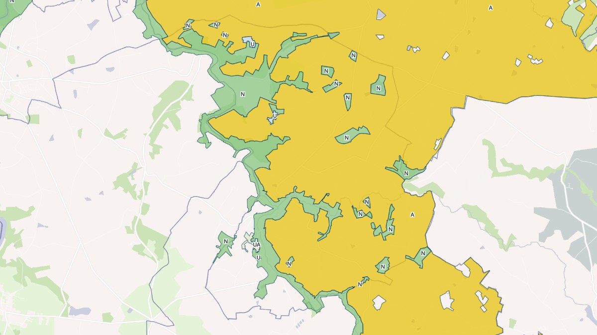 Aperçu cartographique de Mouterre-sur-Blourde, centré sur la commune