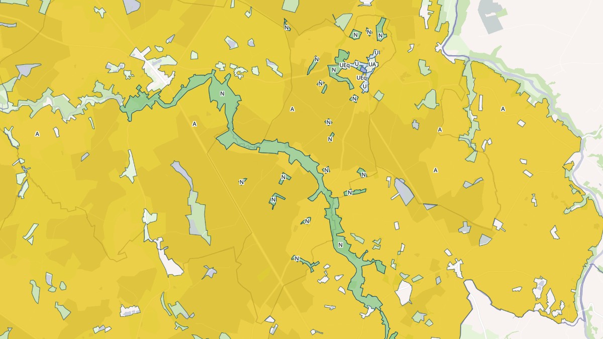 Aperçu cartographique de Plaisance, centré sur la commune