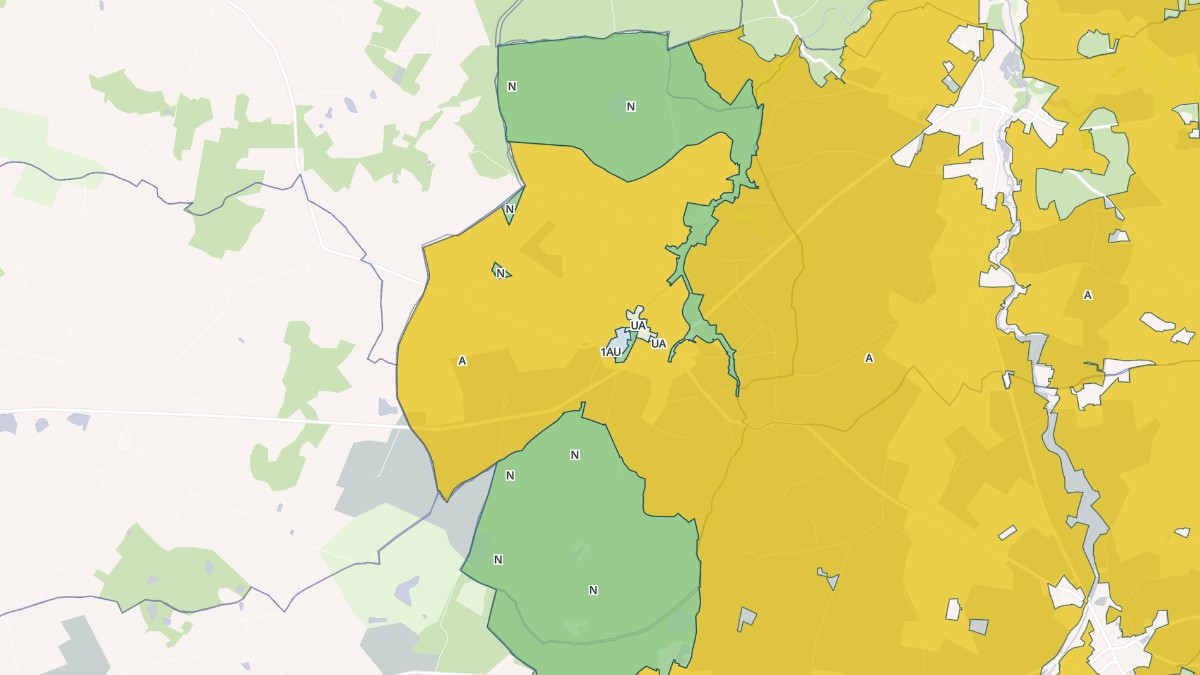 Aperçu cartographique de Saint-Laurent-de-Jourdes, centré sur la commune