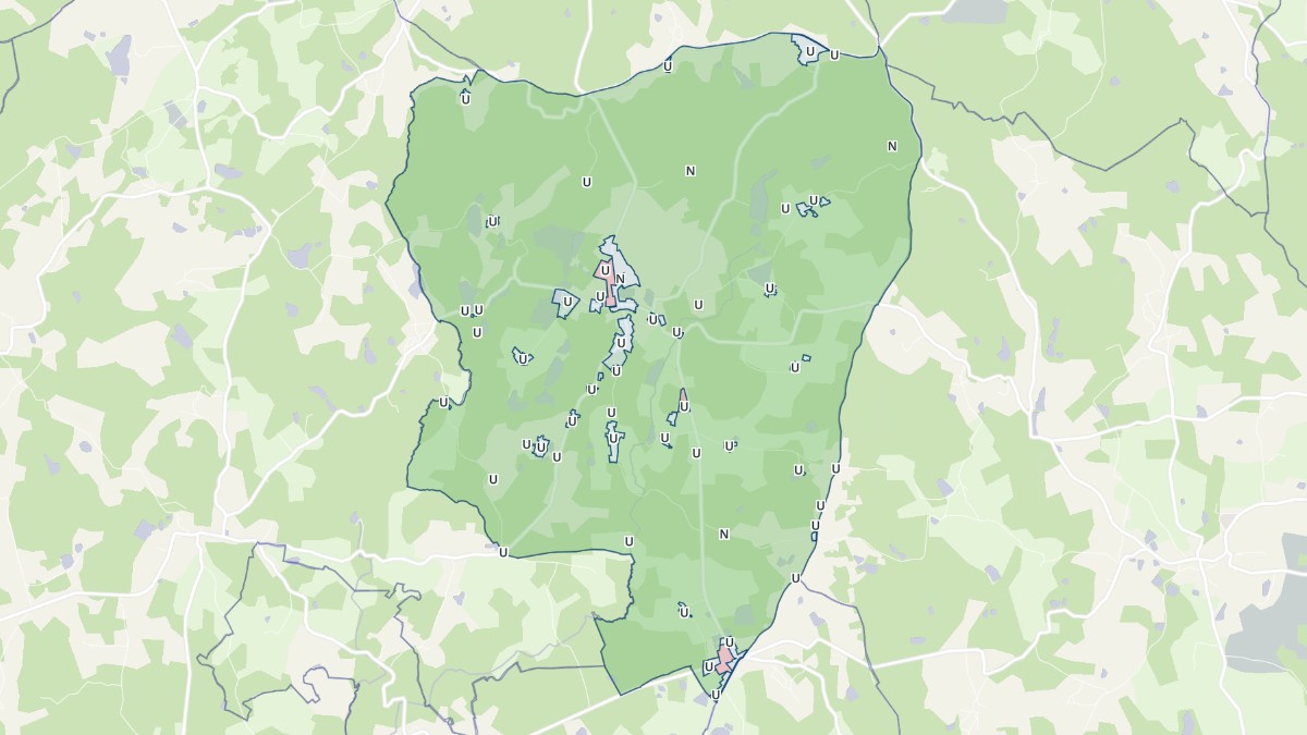 Aperçu cartographique de La Chapelle-Montbrandeix, centré sur la commune