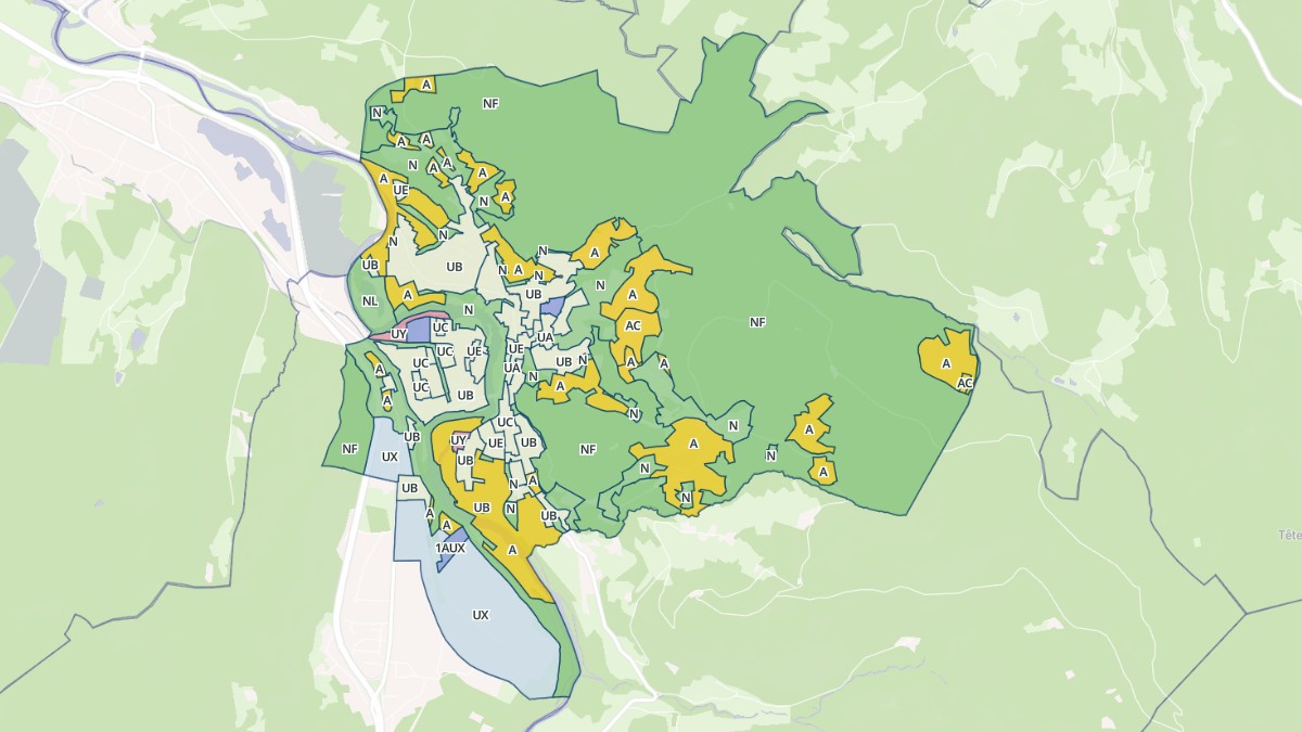 Aperçu cartographique de Éloyes, centré sur la commune