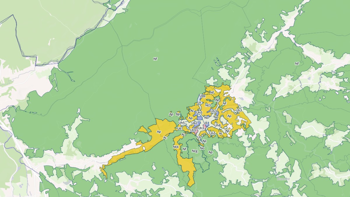 Aperçu cartographique de Senones, centré sur la commune