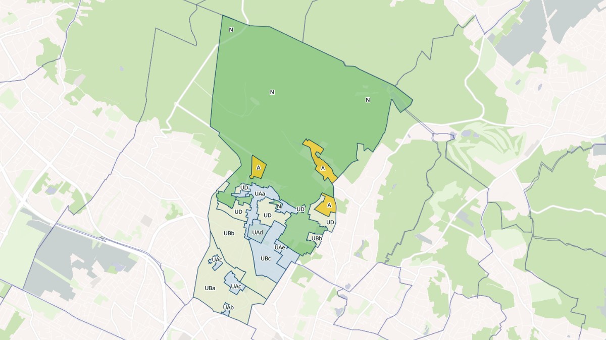 Aperçu cartographique de Saint-Prix, centré sur la commune