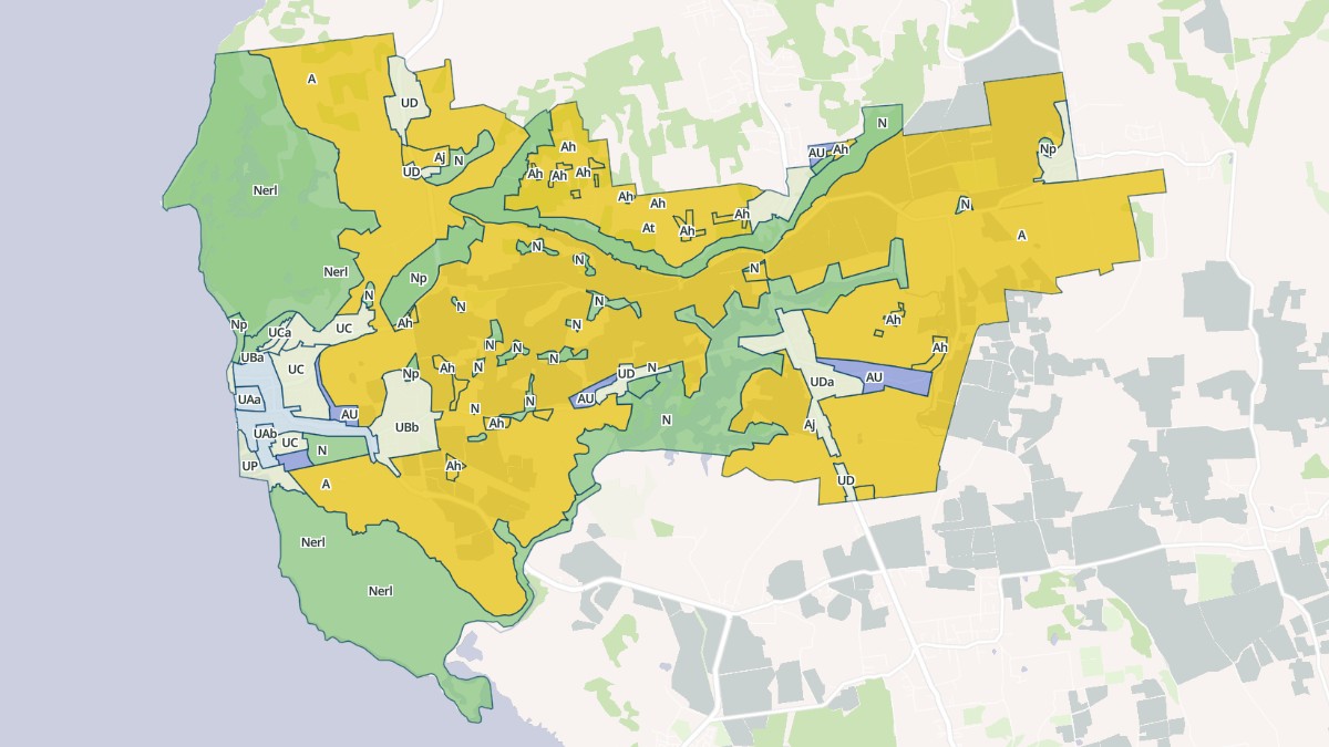 Aperçu cartographique de Port-Louis, centré sur la commune