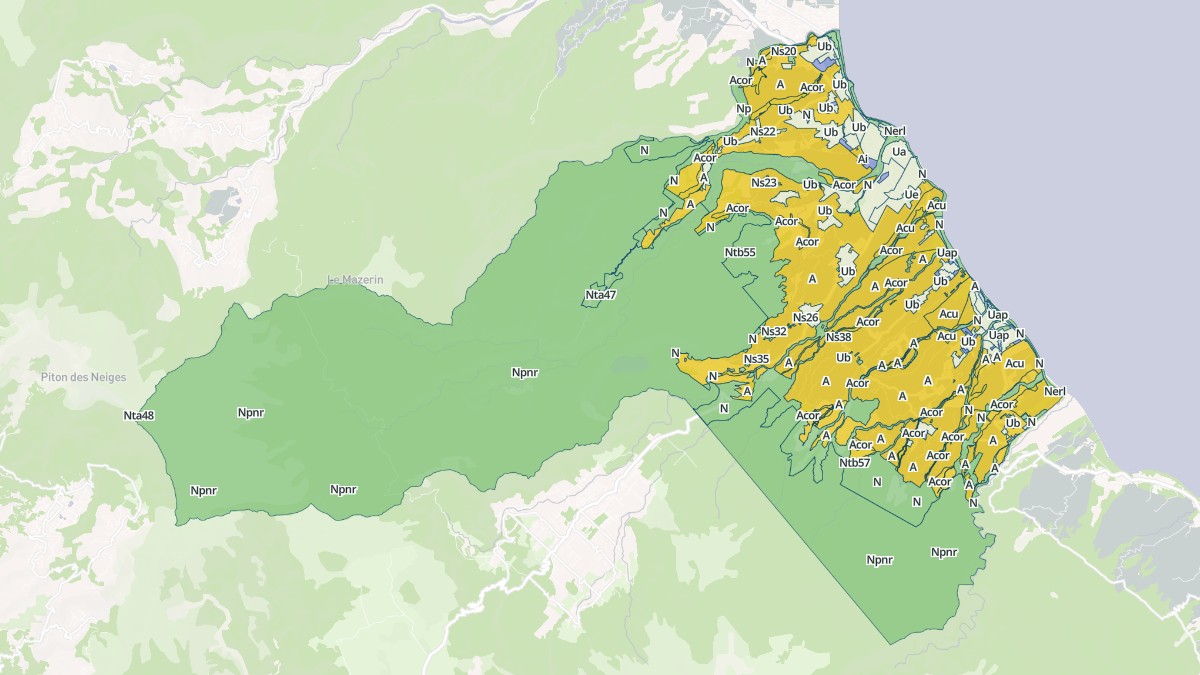Aperçu cartographique de Saint-Benoît, centré sur la commune