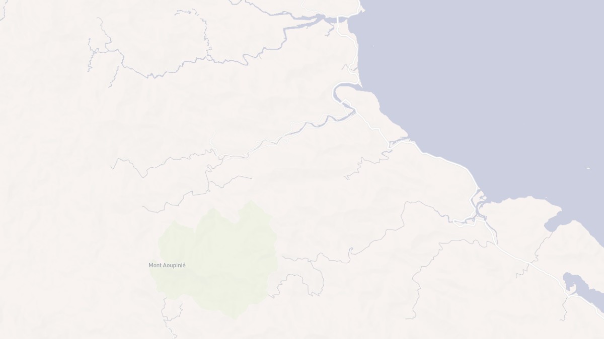 Aperçu cartographique de Ponérihouen, centré sur la commune